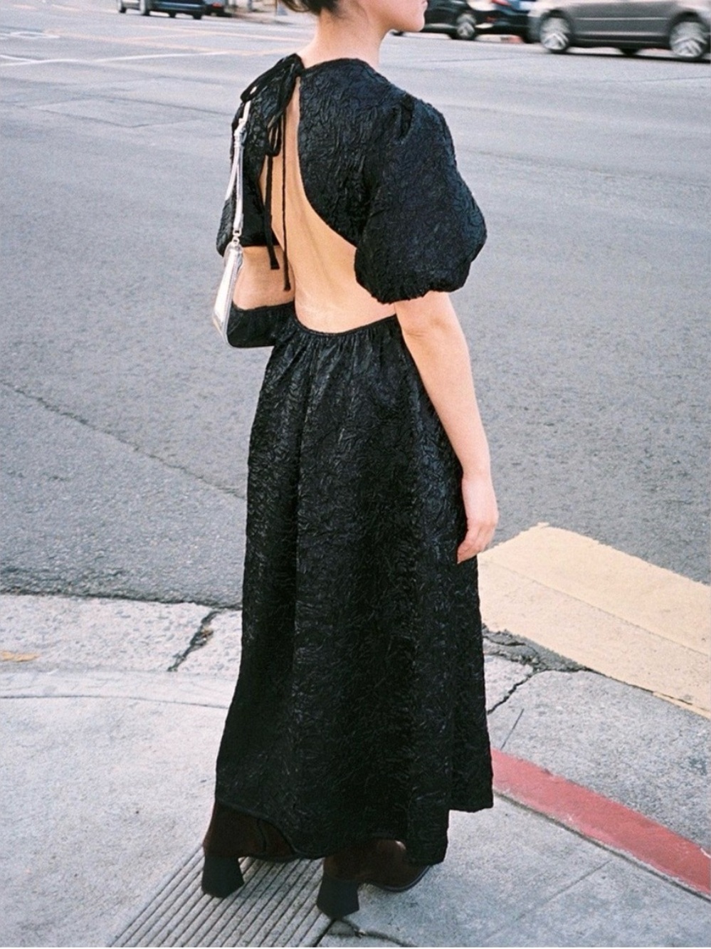 Lisa Says Gah Black Puff-Sleeve Maxi Dress - Picture 2 of 8